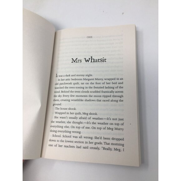 A Wrinkle in Time book By: Madeleine L'Engle - Picture 9 of 15